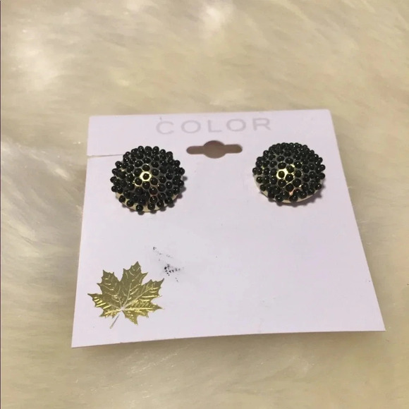 🆕 Color Brand Green & Gold Stud Earrings - Picture 2 of 4
